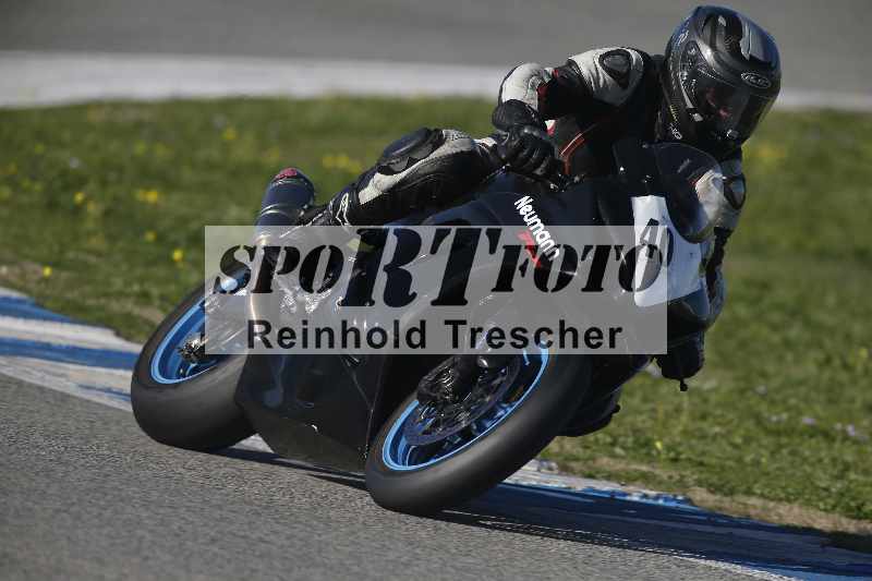 /Archiv-2024/01 26.-28.01.2024 Moto Center Thun Jerez/Gruppe gruen-green/40